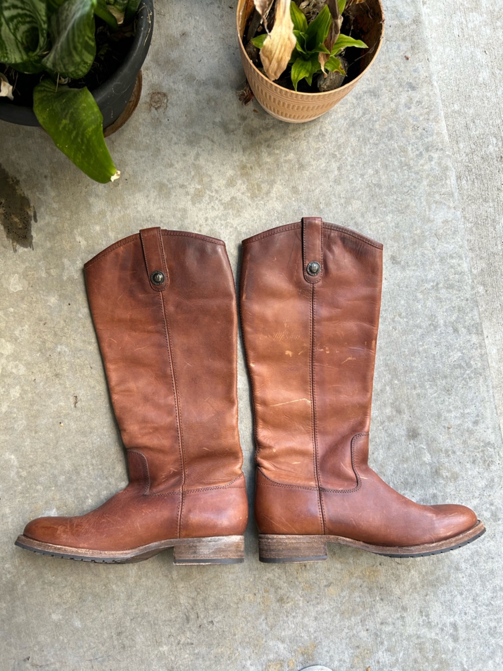 Frye Melissa Button Lug Leather Tall Knee Boots 8 - Picture 3 of 9